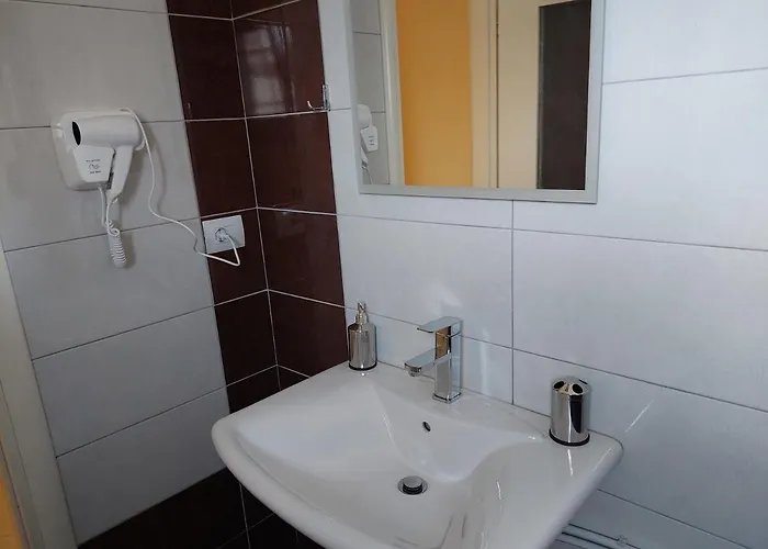 Casa de hóspedes Emi's 3*